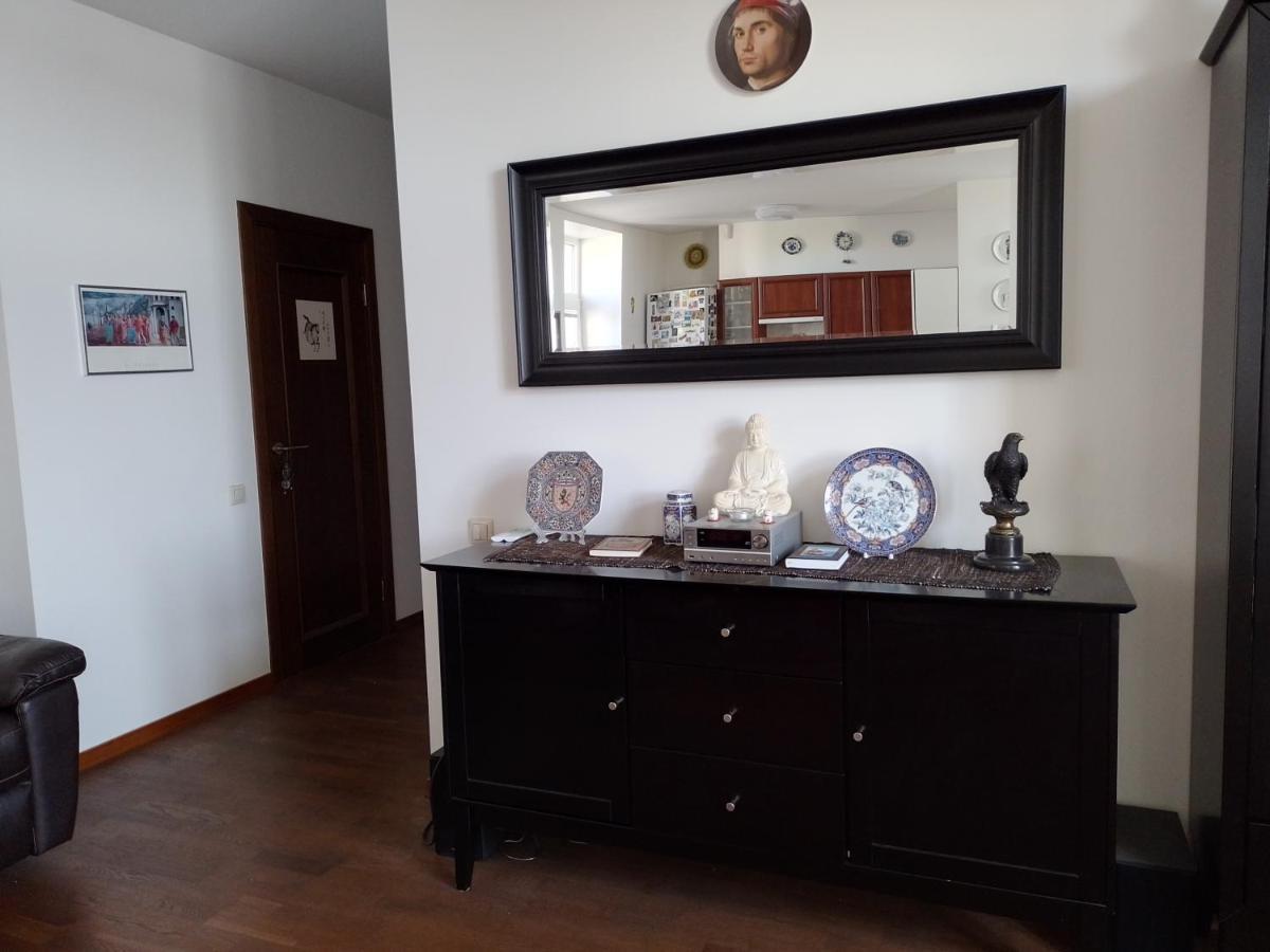 Premium Class Apartment, Free Parking, Maximum 5 Guests, 2 Bedrooms, 3 Beds 리가 외부 사진