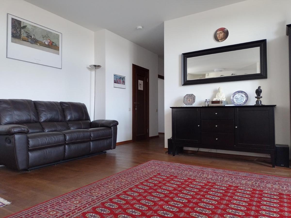 Premium Class Apartment, Free Parking, Maximum 5 Guests, 2 Bedrooms, 3 Beds 리가 외부 사진