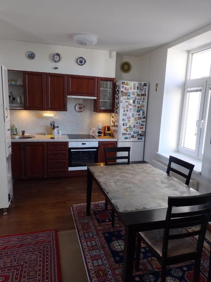 Premium Class Apartment, Free Parking, Maximum 5 Guests, 2 Bedrooms, 3 Beds 리가 외부 사진